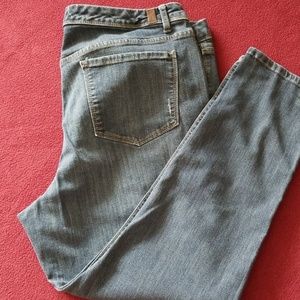 Mid rise simply vera jeans
